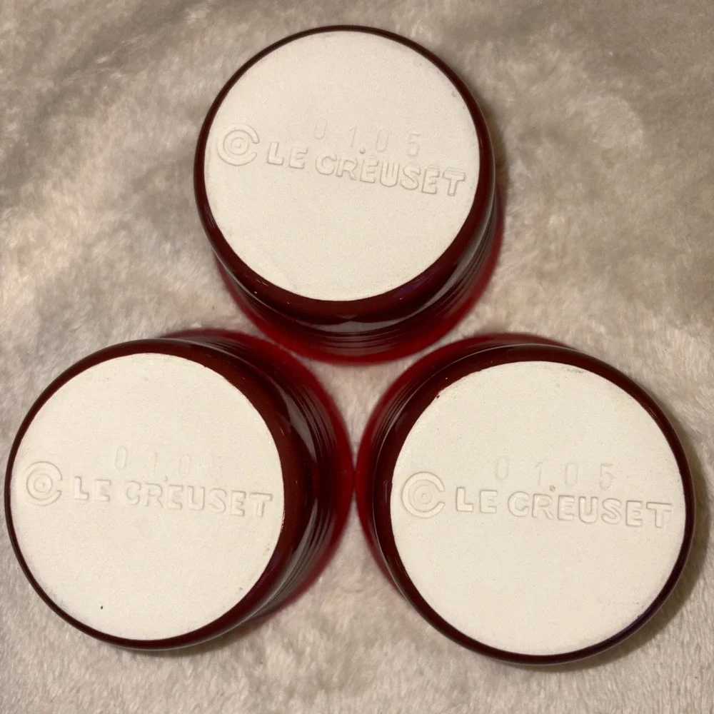 Le Creuset Stoneware Stackable Small Ramekin Dish Red Ombre Set Of 3